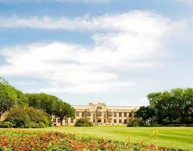 萨斯喀彻温大学